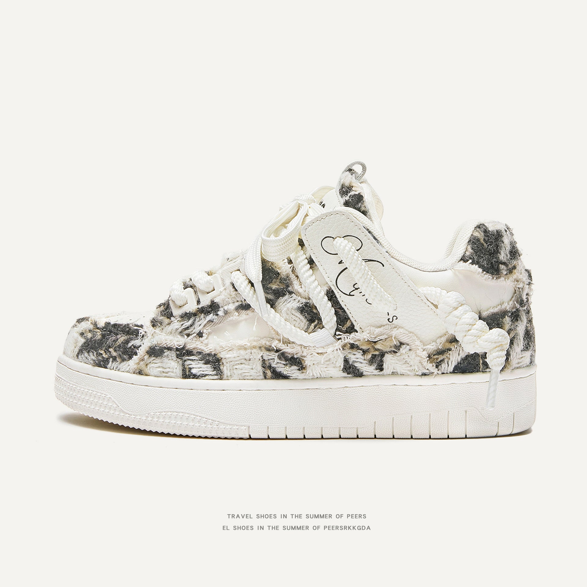 Destruction aesthetics series designer style small Chanel style bread shoes sneakers men's shoes unisex fashion shoes